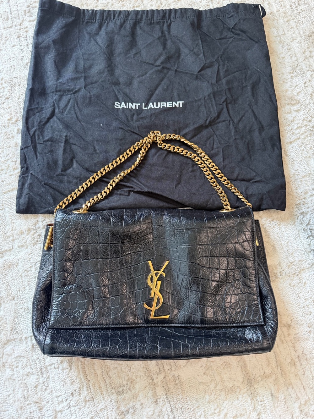 YSL Kate Medium Reversible Shoulder Bag in Croc Embossed Leather and Suede - Picture 14 of 16